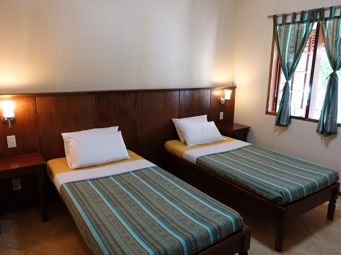 Tipolo Beach Resort Moalboal Bagian luar foto